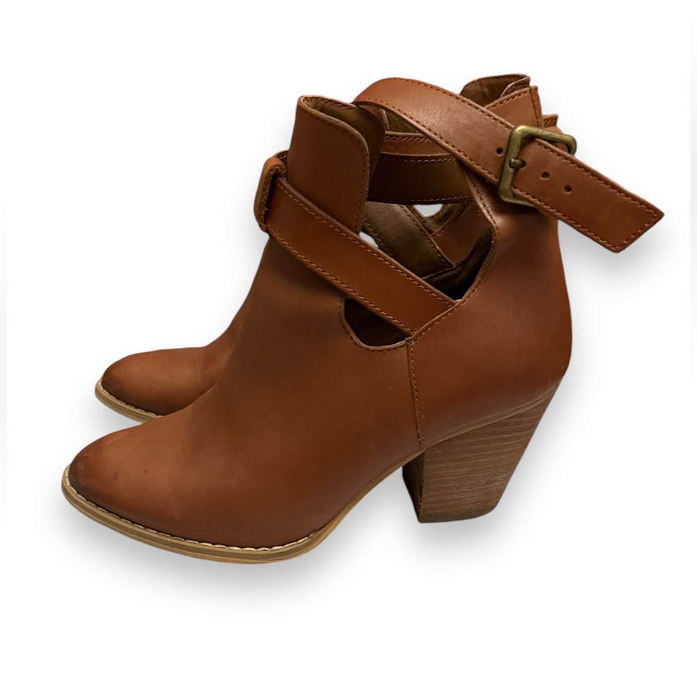 REBA Shoe boots ko size 6.5 - Picture 5 of 8